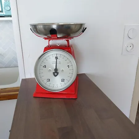 Apartment Les Pieds Dans L'eau Yourhosthelper *