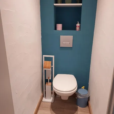 Apartment Les Pieds Dans L'eau Yourhosthelper *