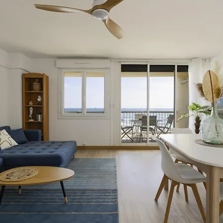 Les Pieds Dans L'eau Yourhosthelper Palavas-les-Flots