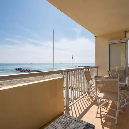 Apartment Les Pieds Dans L'eau Yourhosthelper *