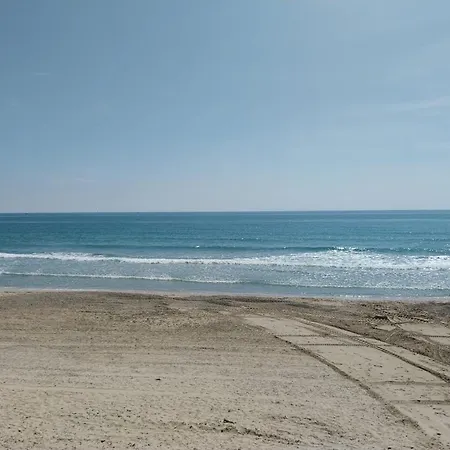 Les Pieds Dans L'eau Yourhosthelper * Palavas-les-Flots